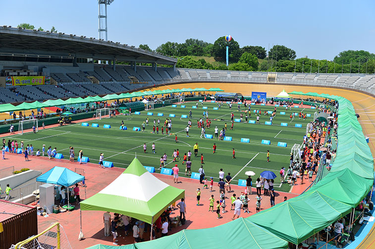 올팍축구장 전경