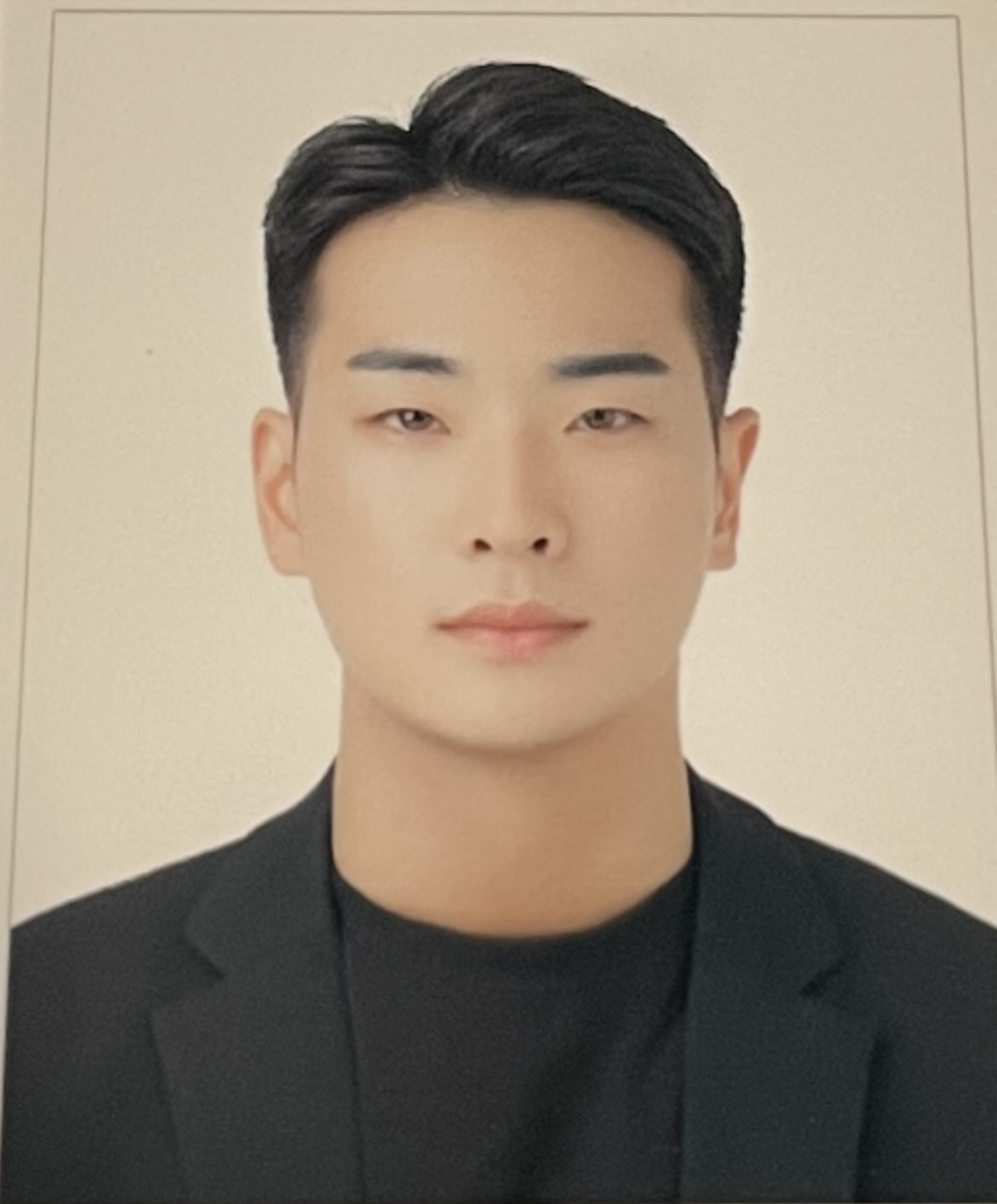 김범진