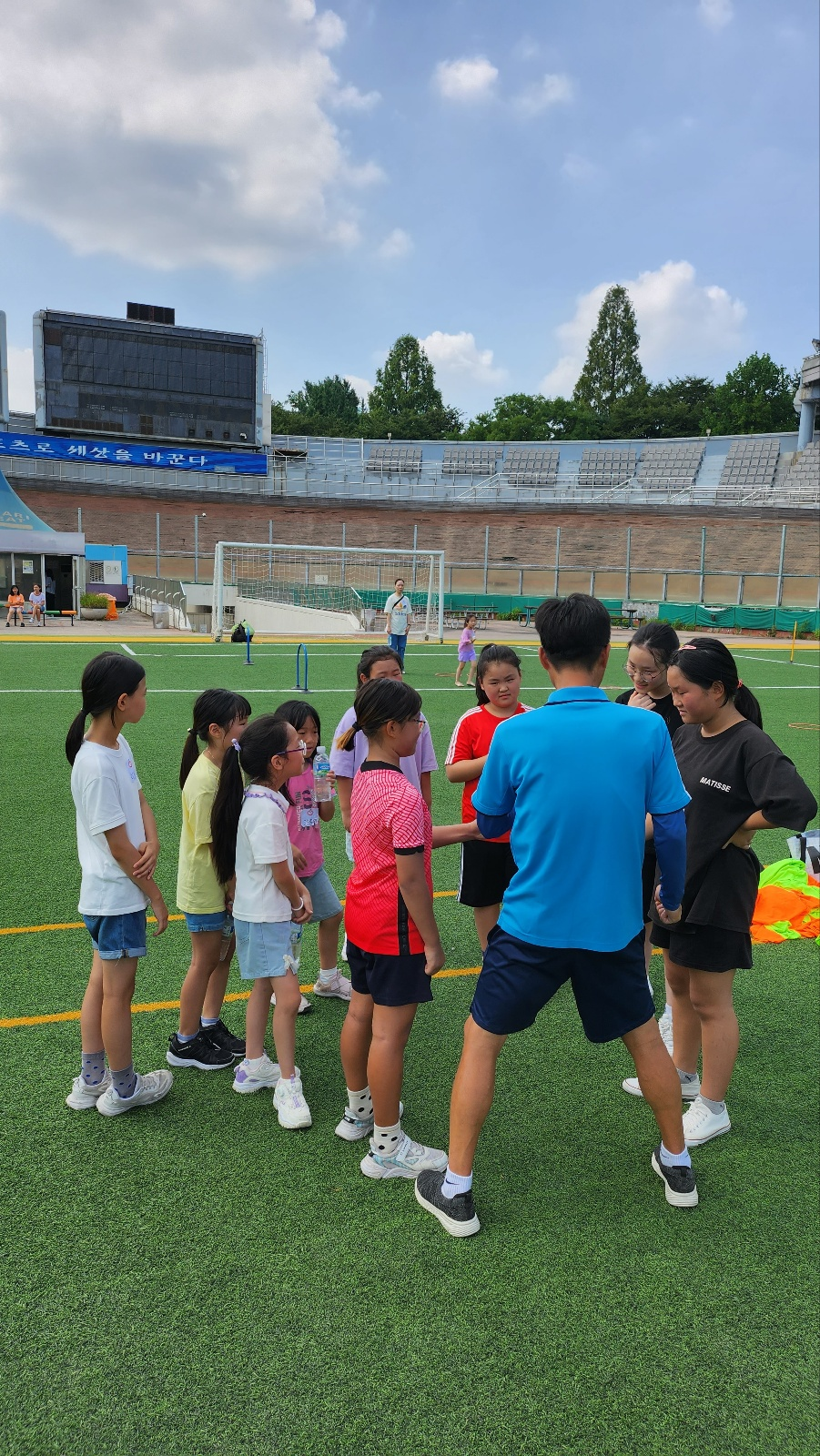 지역아동을 위한 축구무료강습(2023.08.18.) 사진5