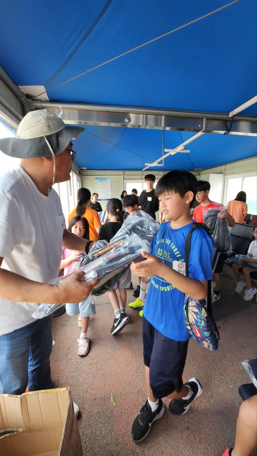 지역아동을 위한 축구무료강습(2023.08.18.) 사진8